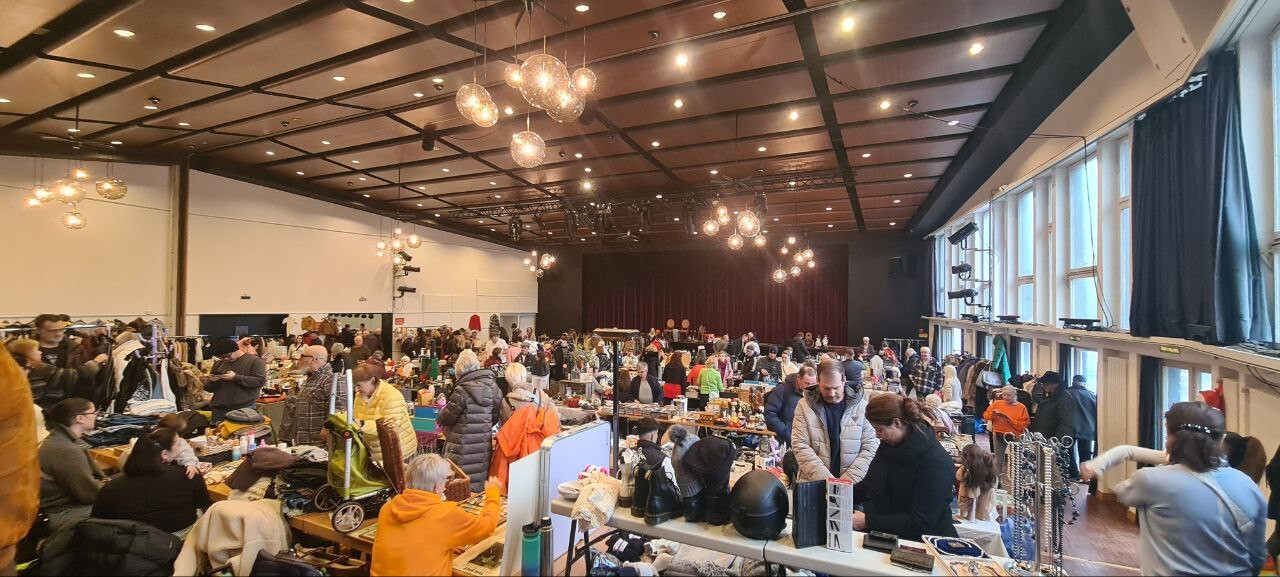 Spass haben, neue Leute kennenlernen, Platz schaffen, was Neues, Schönes finden: Schnell anmelden... Wir freuen uns auf Ihre Anmeldung...